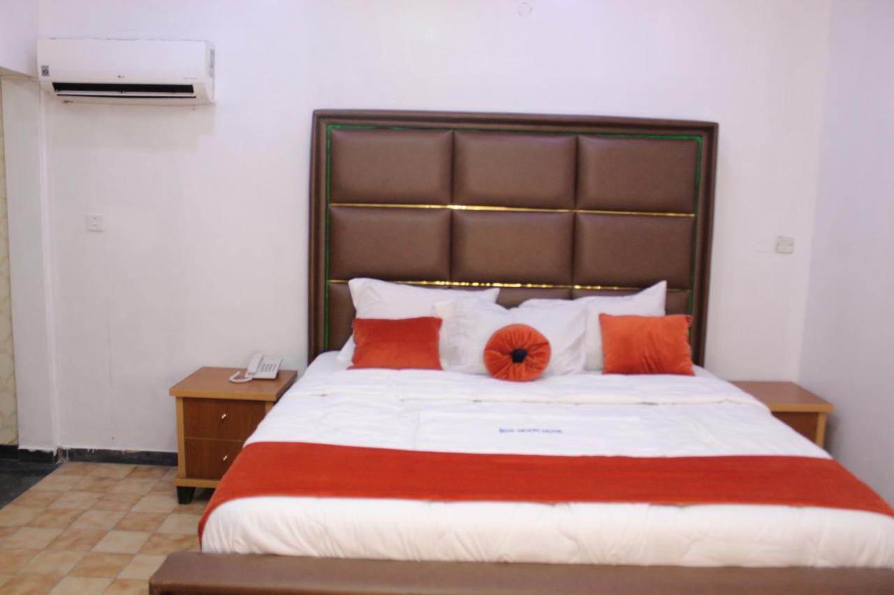 Blue Moon Hotels Victoria Island Lagos Exterior foto