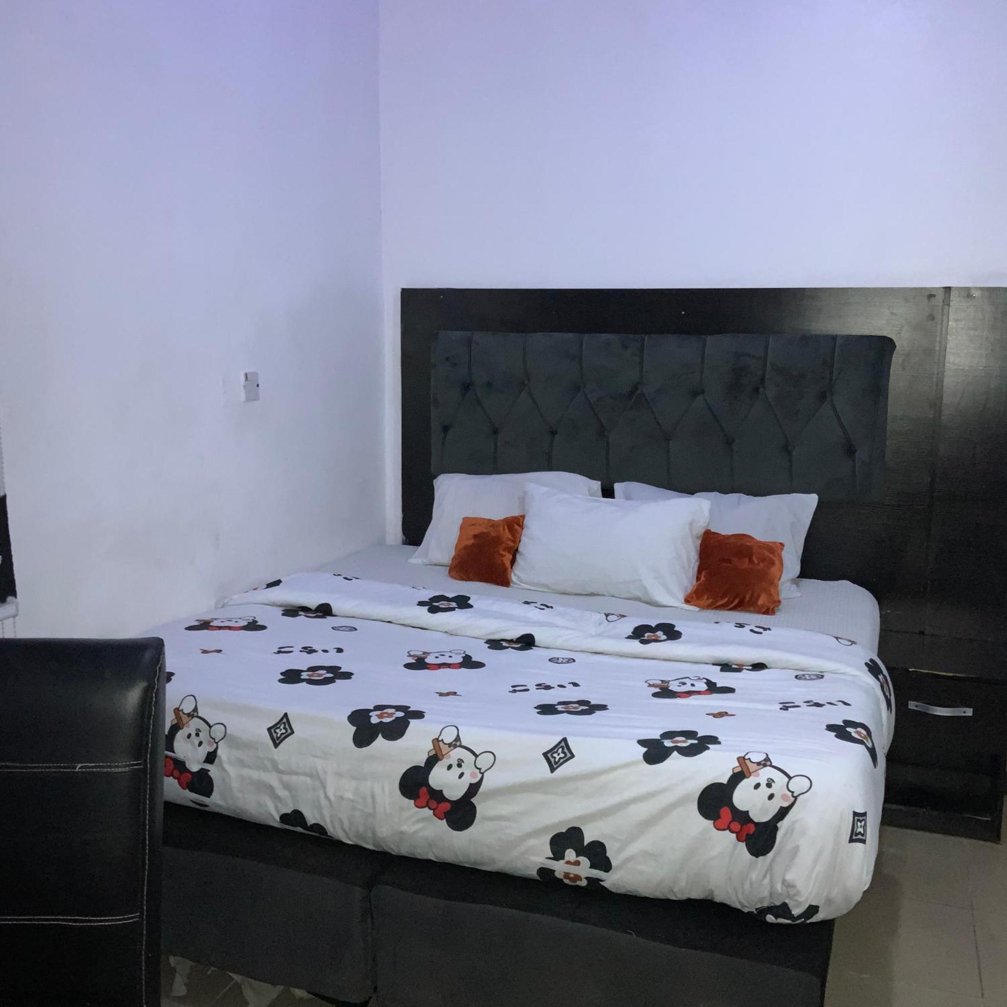 Blue Moon Hotels Victoria Island Lagos Exterior foto